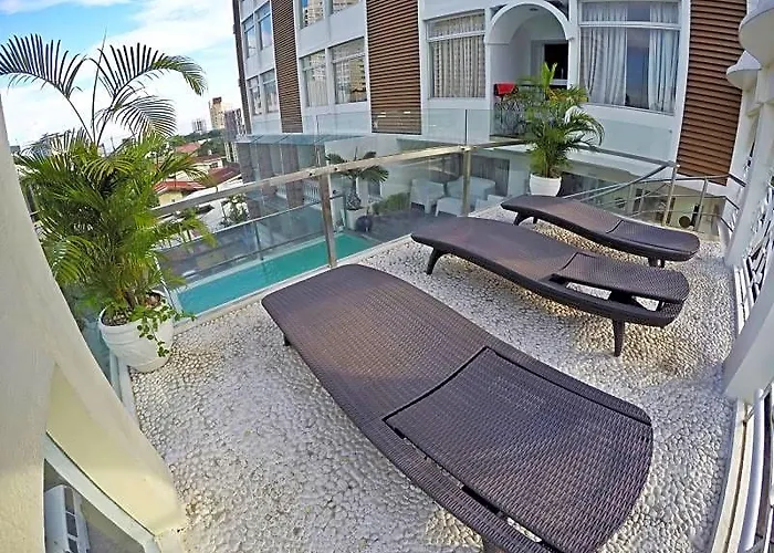Wellcome 3* Cebu
