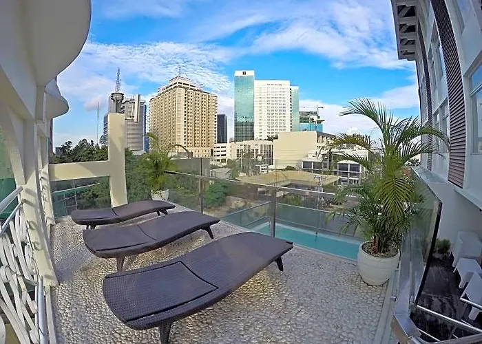 Wellcome 3* Cebu